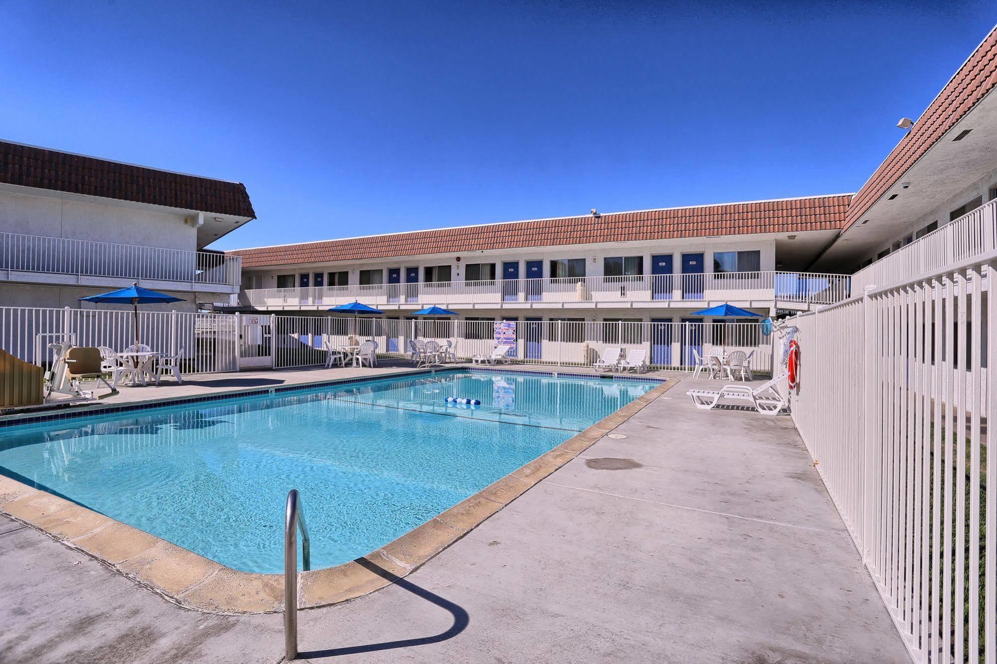 Motel 6-Pittsburg, Ca Luaran gambar